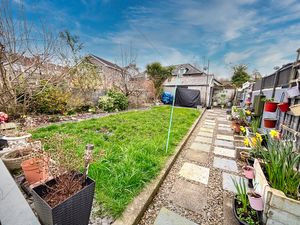 Photo 23- click for photo gallery